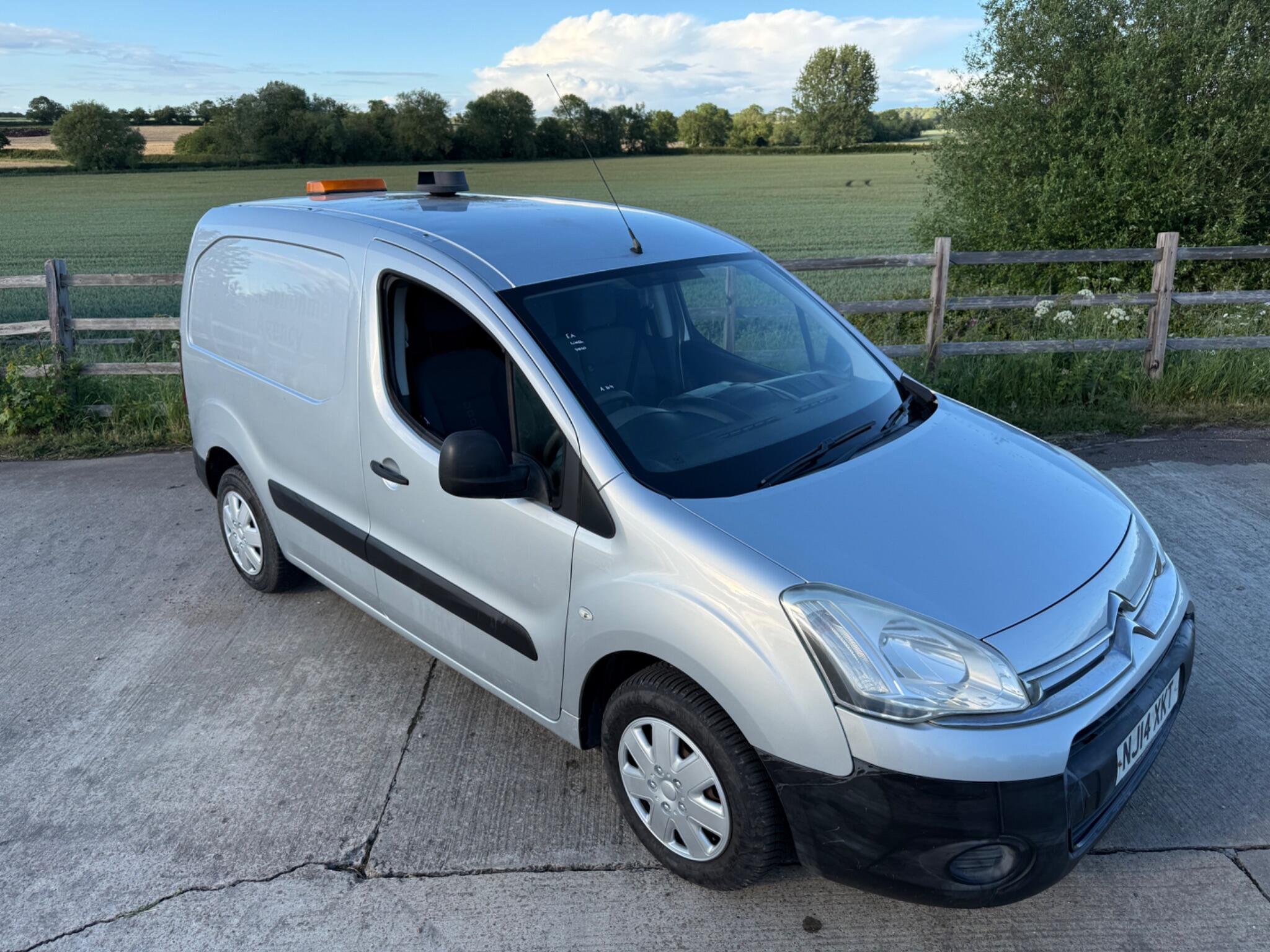 Citroen Berlingo 1.6 HDi 850 Enterprise L1 5dr — photo 47 of 92